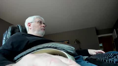 Snapshot of cloudalert62 chatting on 16, 1, 2026 cloudalert62 online show from 16, 1, 2026