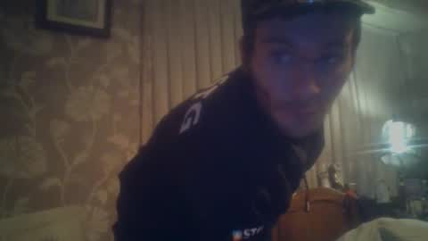 Snapshot of clouds_rider999 chatting on 12, 2, 2025 clouds_rider999 online show from 12, 2, 2025
