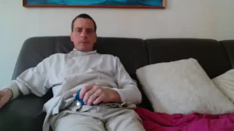 clouplefun online show from 18, 1, 2026