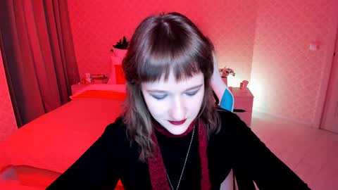  Clover  follow me  online show from 24, 12, 2024