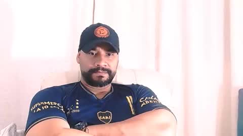 Snapshot of cloverblack18 chatting on 14, 2, 2026 erick online show from 14, 2, 2026