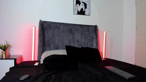 Cloy areo make me come with pleasure online show from 9, 4, 2026