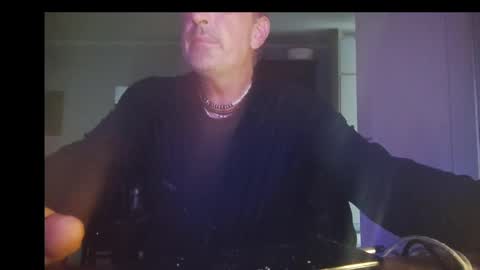 clubkes online show from 21, 2, 2025