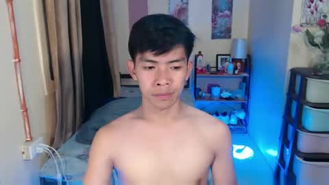 clyde_twinkx online show from 15, 4, 2026