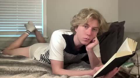 Clyde Austin online show from 19, 11, 2025