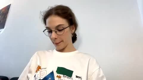 Anya online show from 3, 6, 2026