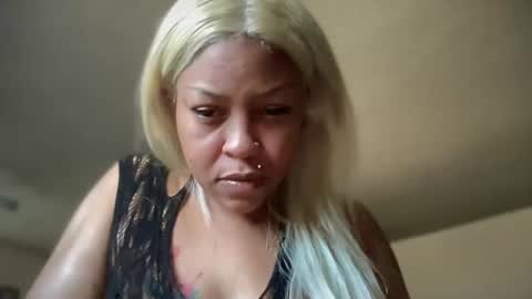 Snapshot of cocanutt_ chatting on 16, 12, 2024 CocaNutt online show from 16, 12, 2024