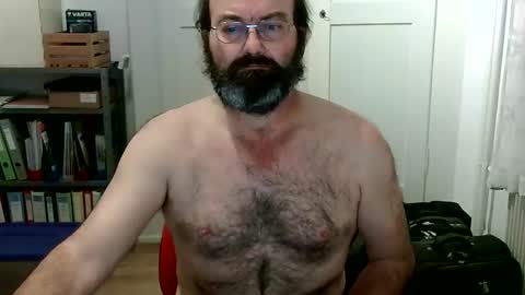 Snapshot of cock_peter chatting on 22, 10, 2025 Pete online show from 22, 10, 2025