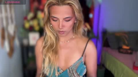 Snapshot of cockprincess_dianna chatting on 24, 7, 2026 PrincessDianna IslandGirl CUMSHOW in PVT and PASSWORDSHOW online show from 24, 7, 2026