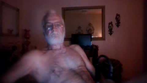 Snapshot of cockpumpforyou chatting on 16, 1, 2025 Cock Pump For You online show from 16, 1, 2025