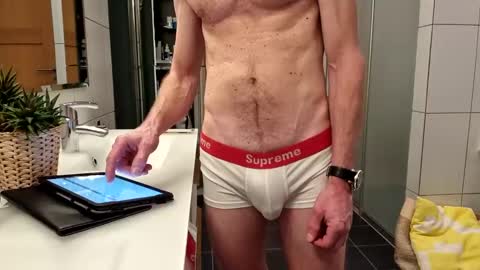 Cockvantage online show from 16, 12, 2024