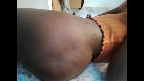 Snapshot of coco_vixen9 chatting on 2, 11, 2025 coco vixen9 online show from 2, 11, 2025