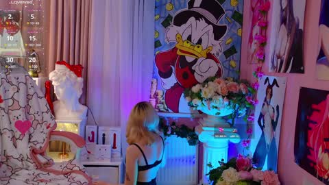 Mia online show from 19, 12, 2024