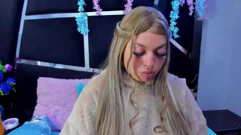 Snapshot of cocoo_nuth chatting on 4, 2, 2026 Cocoo online show from 4, 2, 2026