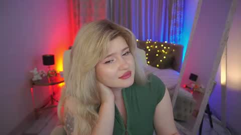 Snapshot of cocosecretss chatting on 14, 7, 2026 onlyfans amyleyy online show from 14, 7, 2026
