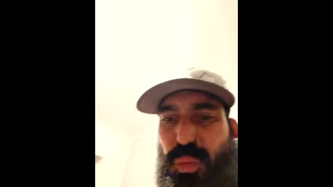 Snapshot of coffeemaker4 chatting on 19, 11, 2025 coffeemaker4 online show from 19, 11, 2025