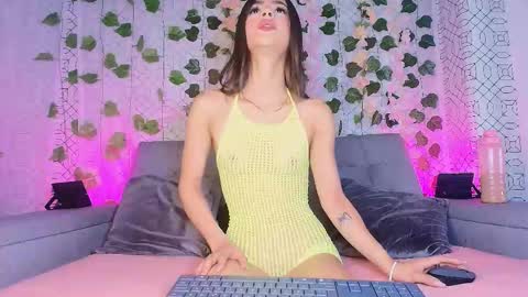 colett online show from 11, 10, 2025