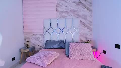 Snapshot of colett_hall chatting on 28, 6, 2026 colett online show from 28, 6, 2026