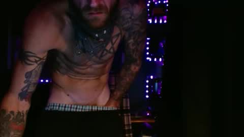 colevan2390 online show from 4, 2, 2026