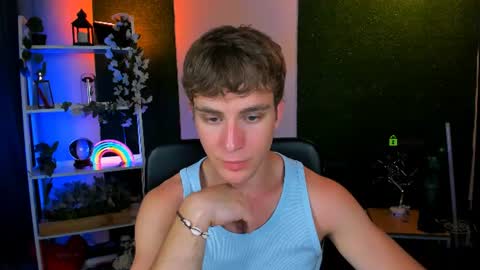 Snapshot of colin_storm chatting on 20, 6, 2026 colin online show from 20, 6, 2026