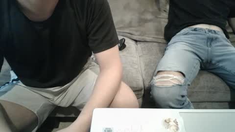 Snapshot of collegebroa chatting on 3, 10, 2025 collegebroa online show from 3, 10, 2025