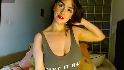 Collette online show from 16, 2, 2025