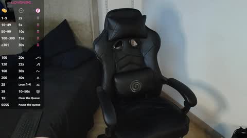 Snapshot of colombianmuscle8 chatting on 13, 9, 2025 colombianmuscle8 online show from 13, 9, 2025