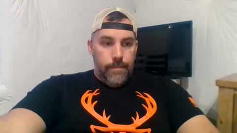 Snapshot of coloradoguy36 chatting on 19, 11, 2025 Just me online show from 19, 11, 2025