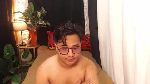 Sunny online show from 7, 1, 2025