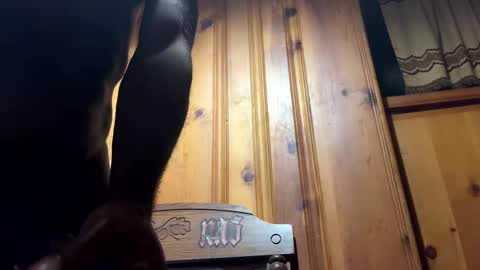 Heavyd614 online show from 16, 12, 2024