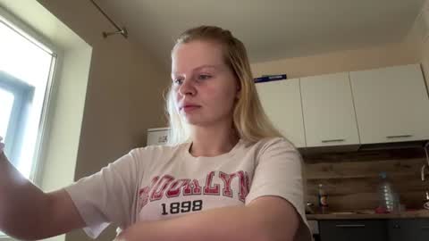 Snapshot of concettabellus chatting on 19, 7, 2026 Kate online show from 19, 7, 2026
