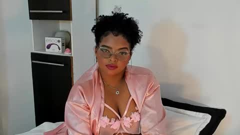 conielaurenth online show from 3, 12, 2025