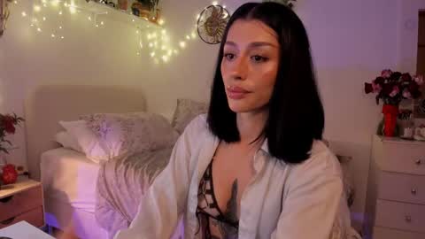 connie    online show from 18, 2, 2025