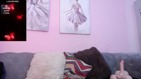 Snapshot of connie_haze chatting on 18, 11, 2025 Connie online show from 18, 11, 2025