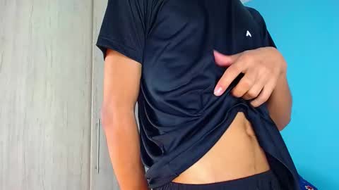 Snapshot of connor_garrett chatting on 16, 12, 2025 Connor online show from 16, 12, 2025