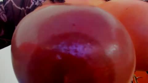 Snapshot of connyhot69 chatting on 9, 9, 2025 CONNY online show from 9, 9, 2025