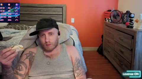 Snapshot of conversationalistx chatting on 16, 10, 2025 only fans and more online show from 16, 10, 2025