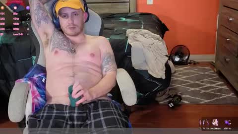 Snapshot of conversationalistx chatting on 12, 11, 2025 only fans and more online show from 12, 11, 2025