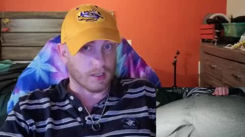 Snapshot of conversationalistx chatting on 4, 12, 2025 only fans and more online show from 4, 12, 2025