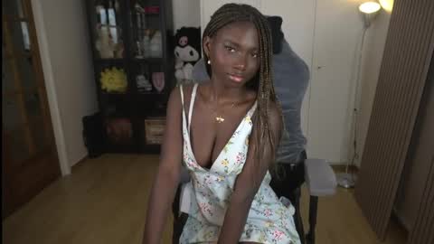 Carola  independent model online show from 1, 4, 2026