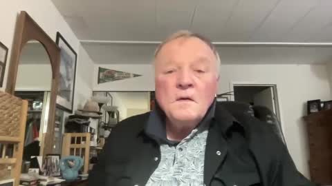 Snapshot of cookoosnest chatting on 16, 12, 2024 cookoosnest online show from 16, 12, 2024