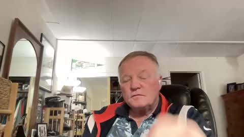 Snapshot of cookoosnest chatting on 1, 2, 2025 cookoosnest online show from 1, 2, 2025