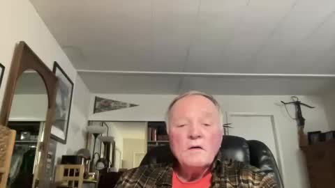 Snapshot of cookoosnest chatting on 18, 12, 2025 cookoosnest online show from 18, 12, 2025