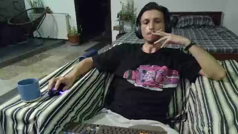 Cool2Buddies online show from 5, 7, 2026