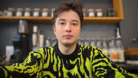 Snapshot of coolskum00 chatting on 15, 2, 2025 Lisa and Alen online show from 15, 2, 2025