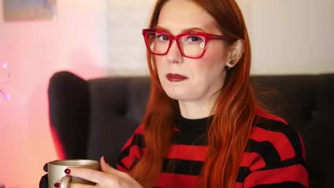 Snapshot of coolteacher chatting on 22, 2, 2025 Ginger The Cringer online show from 22, 2, 2025