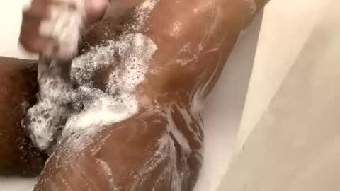 Snapshot of coolvibes69 chatting on 31, 10, 2025 coolvibes69 online show from 31, 10, 2025