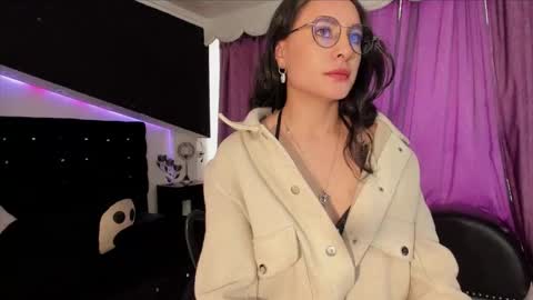 Coral  online show from 5, 3, 2026