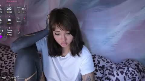 Snapshot of coralie20 chatting on 24, 6, 2026 coralie20 online show from 24, 6, 2026