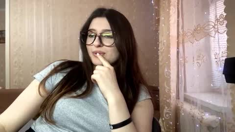 Elisheva online show from 10, 3, 2026